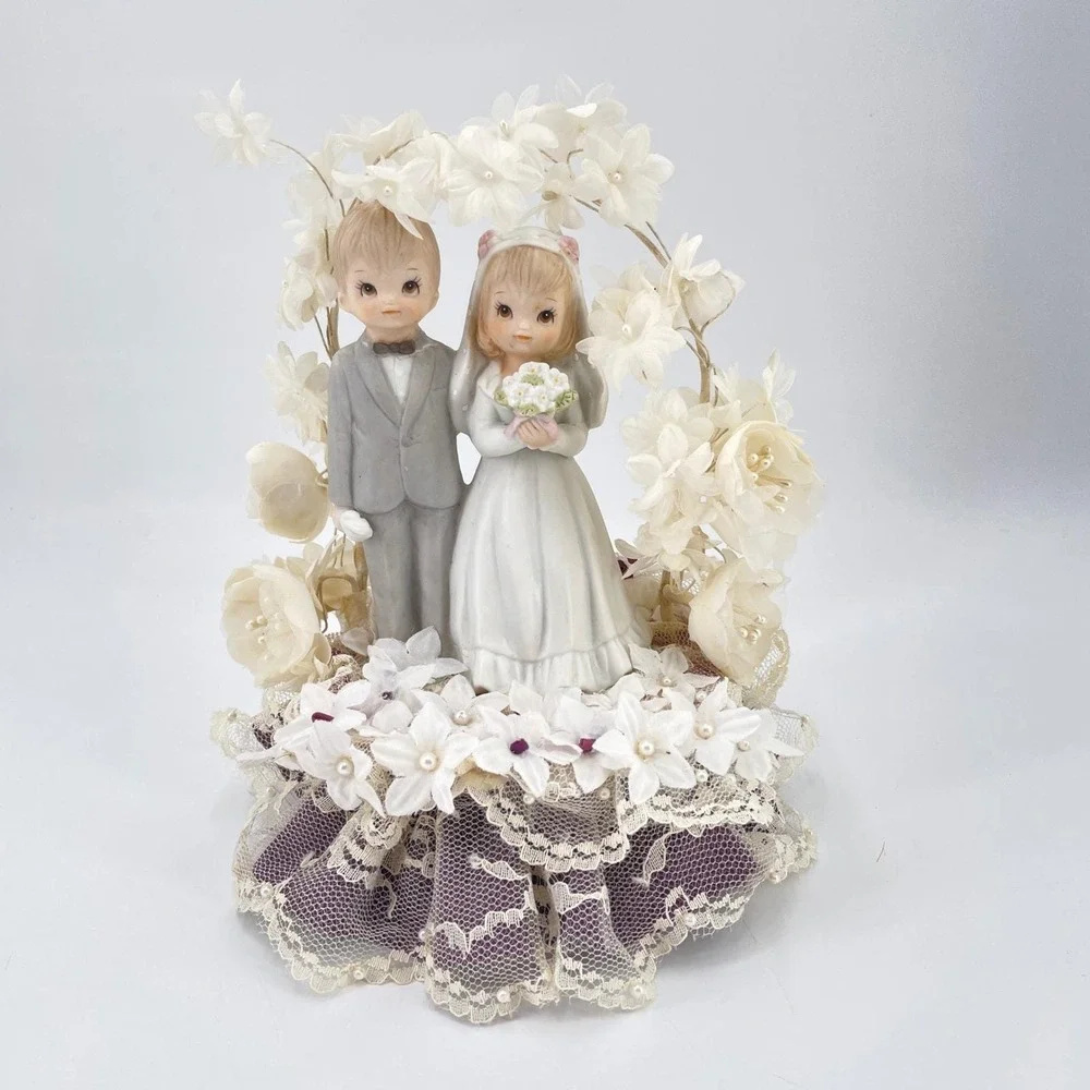 Vintage Wedding Cake Topper Porcelain Bride Groom Floral Arch Lace